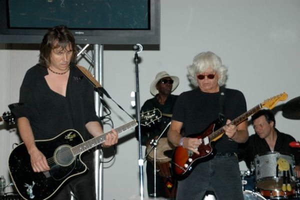 2009382AC13-43E2-534D-49C3-2B030E892BFF.jpg